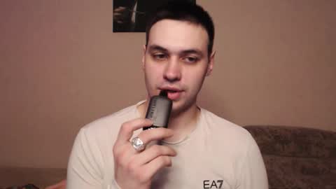 Snapshot of hisoka_morow_ chatting on January 16, 2026, 6:34 pm Hisoka online show from January 16, 2026, 6:34 pm