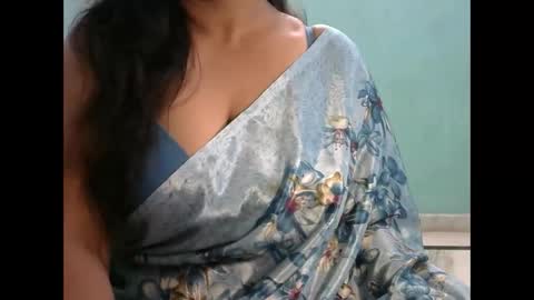 hisslust online show from April 12, 2026, 6:02 pm