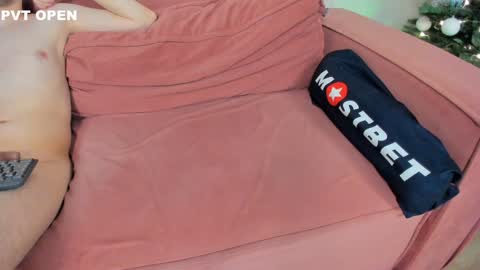 Milana and Batman online show from December 28, 2024, 2:53 pm