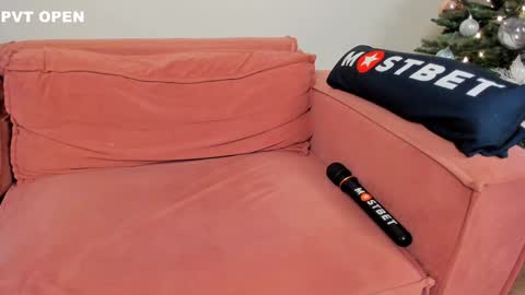 Milana and Batman online show from January 6, 2025, 4:13 pm