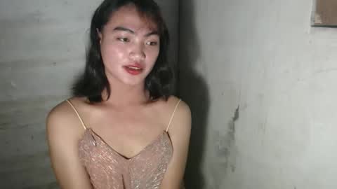 Ixia3 online show from December 2, 2025, 10:05 pm