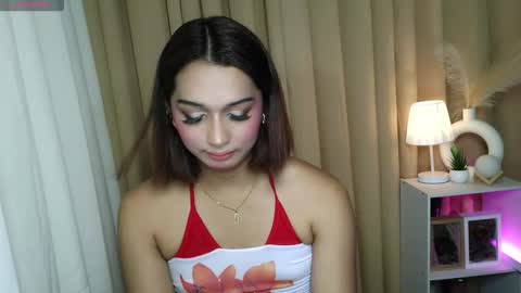 Hoelymorri online show from March 3, 2026, 8:20 am