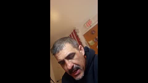 hoglegg99384194 online show from April 5, 2026, 5:04 am