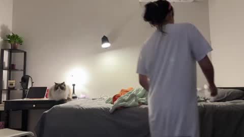 Snapshot of hola_sunflower chatting on September 25, 2025, 5:33 am amy online show from September 25, 2025, 5:33 am