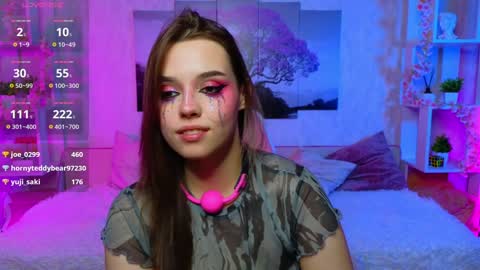 Lux online show from December 21, 2024, 8:32 pm