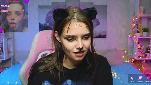 Lux online show from March 9, 2025, 12:21 am