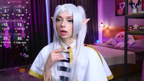 Holli online show from January 6, 2026, 6:50 am