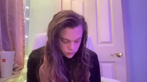 Snapshot of holly23hopefull chatting on January 6, 2025, 2:26 am Hollys Drive threw Side Of CB. online show from January 6, 2025, 2:26 am