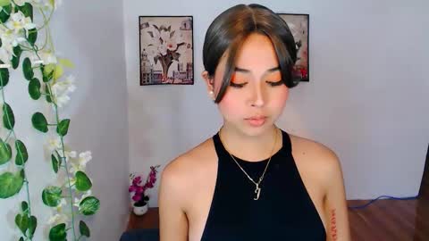 YOUR GODDESS CLARITA online show from December 4, 2025, 4:55 am