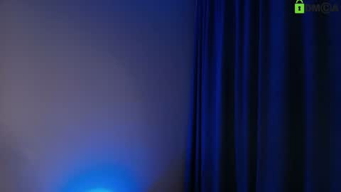 Snapshot of hollyextra chatting on February 10, 2026, 2:21 pm hollyextra online show from February 10, 2026, 2:21 pm