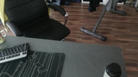 hollymollysucker online show from February 18, 2025, 11:44 am