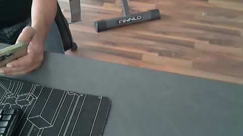 hollymollysucker online show from September 9, 2025, 1:32 pm