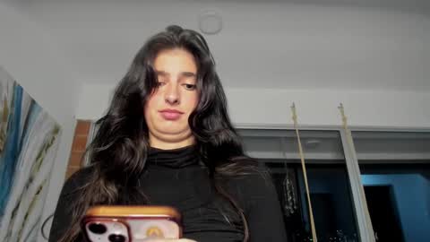 hollyshit_ online show from December 29, 2024, 1:24 am