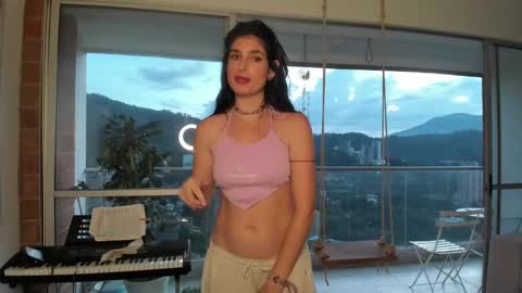 hollyshit_ online show from January 26, 2025, 11:18 pm