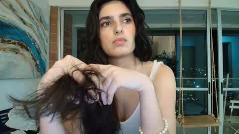 hollyshit_ online show from November 8, 2025, 12:00 am