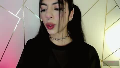 holly online show from March 1, 2025, 3:38 pm