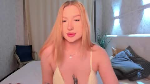 Emma online show from February 14, 2026, 1:02 am