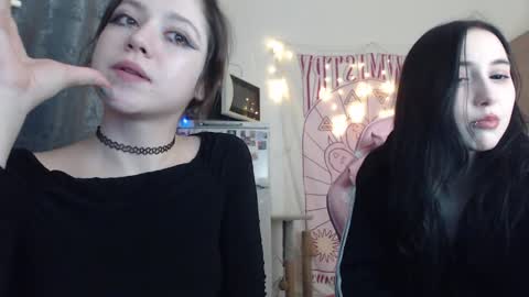 Ho Lee Sheet online show from January 16, 2025, 7:10 pm