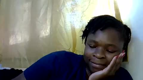 holy_ebony online show from June 10, 2026, 2:16 pm