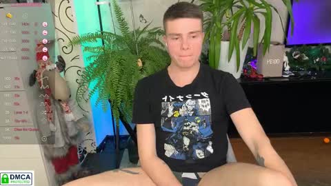 Snapshot of holy_eggs_00 chatting on December 19, 2025, 9:33 pm holy_eggs_00 online show from December 19, 2025, 9:33 pm