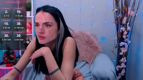 Holy girl online show from January 9, 2026, 1:52 am