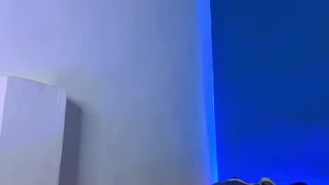      online show from January 22, 2025, 6:42 am