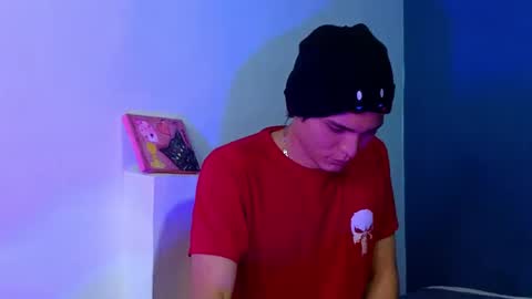      online show from February 6, 2025, 3:20 pm