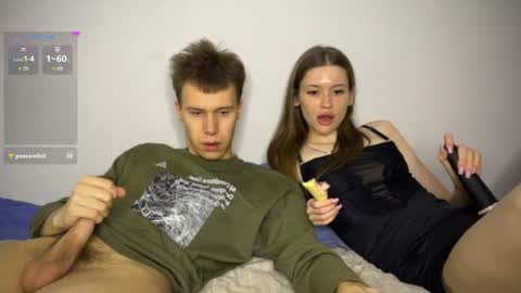 Vio online show from September 28, 2025, 9:09 pm