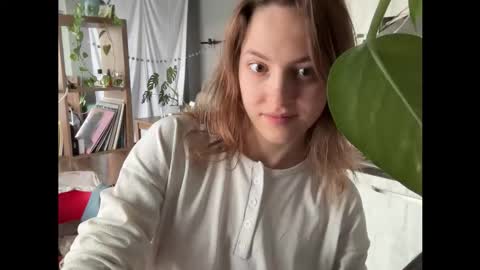 dori not holy get my tg channel with link from description under last photo online show from January 12, 2026, 12:10 pm