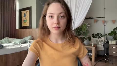 Snapshot of holydori chatting on April 22, 2026, 12:50 pm dori not holy get my tg channel with link from description under last photo online show from April 22, 2026, 12:50 pm
