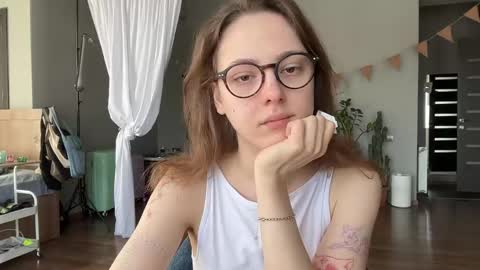 Snapshot of holydori chatting on May 20, 2026, 12:00 pm dori not holy get my tg channel with link from description under last photo online show from May 20, 2026, 12:00 pm