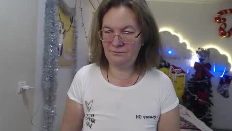 holymilfa online show from December 26, 2024, 7:24 am