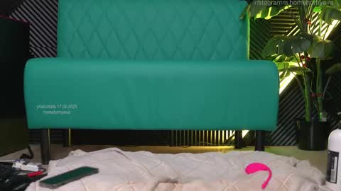 homehornyeva online show from February 17, 2025, 5:10 pm