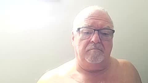 Snapshot of homiam2 chatting on March 29, 2026, 5:57 pm HairyDad online show from March 29, 2026, 5:57 pm