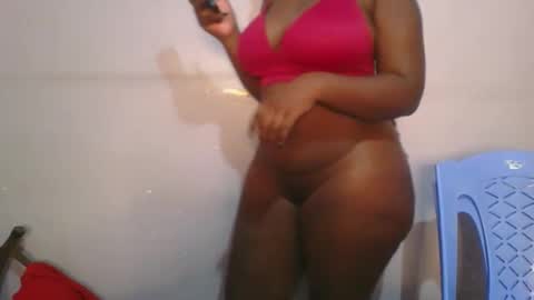 honey_beb online show from September 23, 2025, 4:48 am