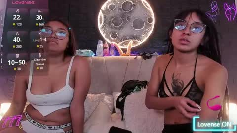 Snapshot of honey_lesbian_hott777 chatting on June 5, 2026, 7:30 pm honey_lesbian_hott777 online show from June 5, 2026, 7:30 pm