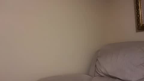 honey_man14 online show from June 7, 2026, 2:48 am