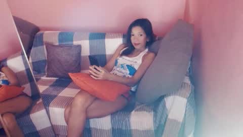 honey_mollyxx online show from September 17, 2025, 10:50 am