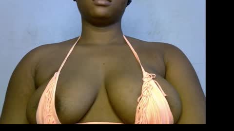 mamacita online show from October 20, 2025, 8:42 pm