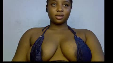 mamacita online show from October 26, 2025, 9:21 pm