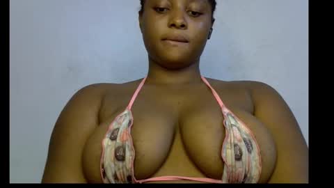 mamacita online show from October 29, 2025, 11:06 pm