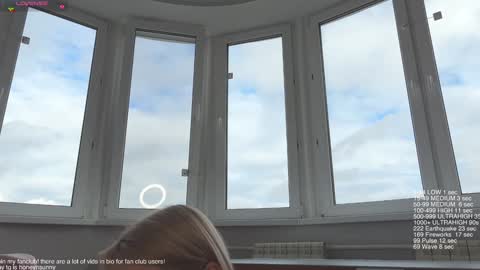 Jenyanew vid how I squirt in forest in bio online show from October 30, 2025, 9:22 am