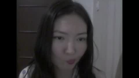 honey_yuzu online show from September 9, 2025, 11:32 am