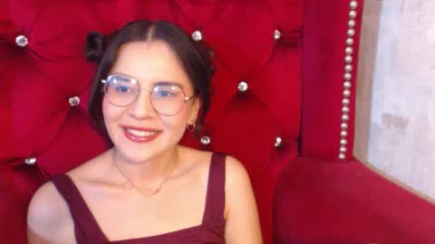 Emily online show from December 19, 2025, 3:19 pm