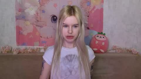 Lisa online show from February 5, 2026, 4:39 am