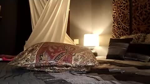 Honey online show from December 12, 2024, 12:22 pm