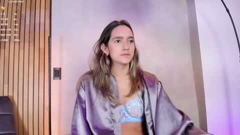 Snapshot of honeyhot69__ chatting on January 11, 2025, 11:23 am Sofia independent model online show from January 11, 2025, 11:23 am