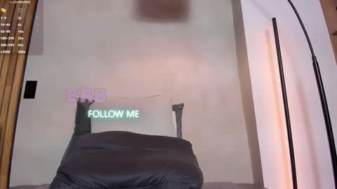 Snapshot of honeyhot69__ chatting on March 3, 2025, 11:22 am Sofia independent model online show from March 3, 2025, 11:22 am