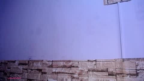 Victoria online show from December 4, 2025, 9:40 am