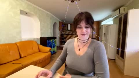 Snapshot of honeyrose333 chatting on November 3, 2025, 8:15 am Vita online show from November 3, 2025, 8:15 am